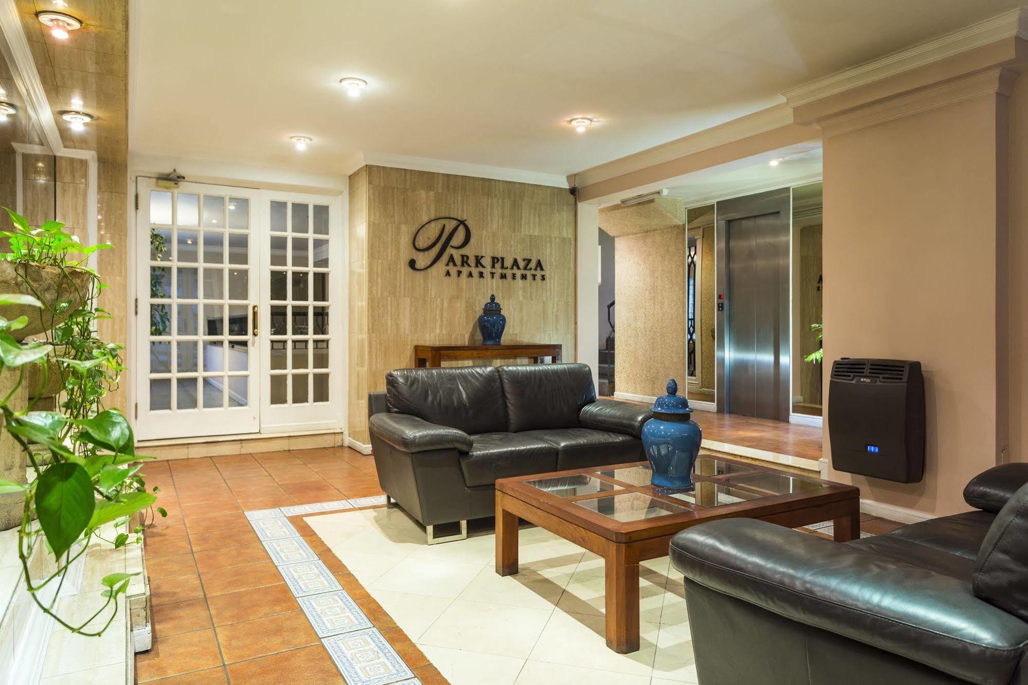 Park Plaza Apartments ซานติอาโก ภายนอก รูปภาพ